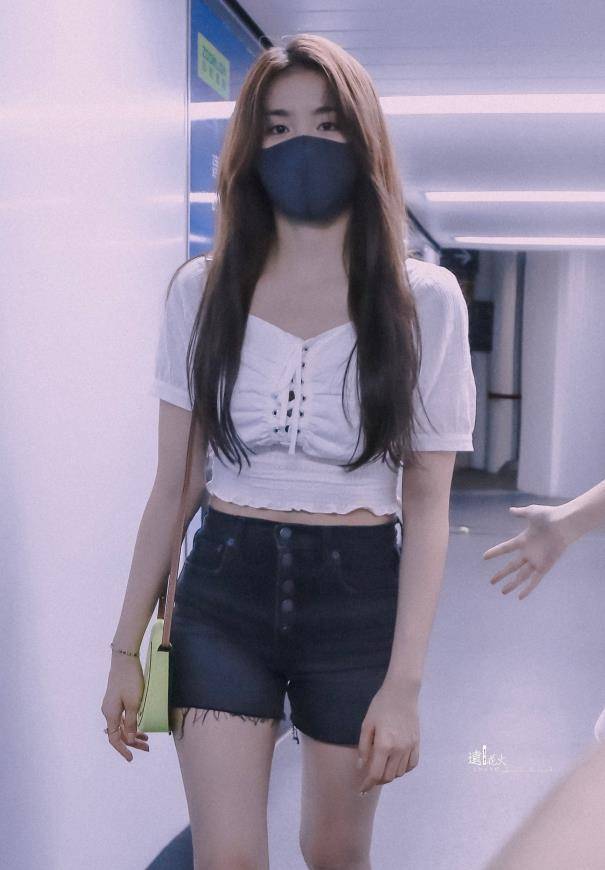 金子涵成名后放弃身材管理了?