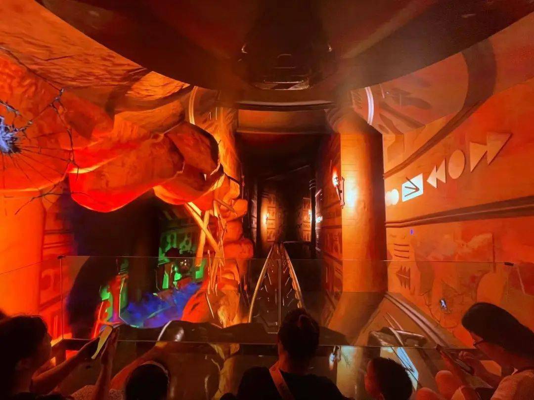 就像穿越了时空!_空间_高清高_影片