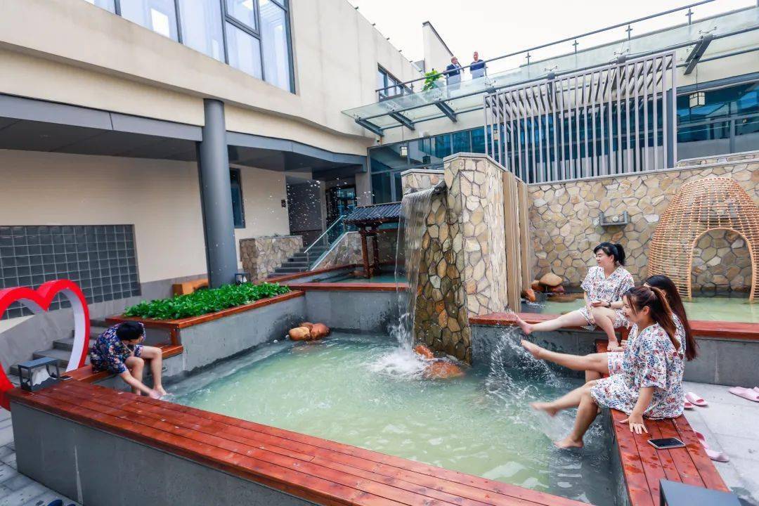 徐州园博园度假酒店!温泉,美食,临湖别墅…堪称微度假的颜值天花板!