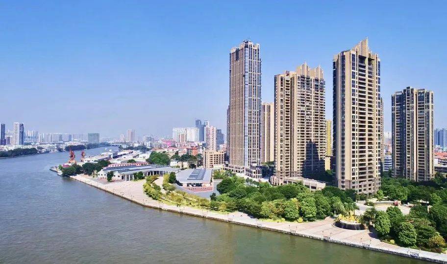 251路; 297路; 夜5路上半夜班; 夜5路下半夜班 自驾路线:黄沙大道