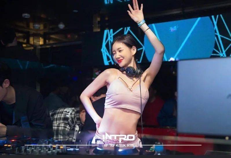 看完36D“童颜”夜店女王，我和DJ Soda分手了... Facebook-第5张