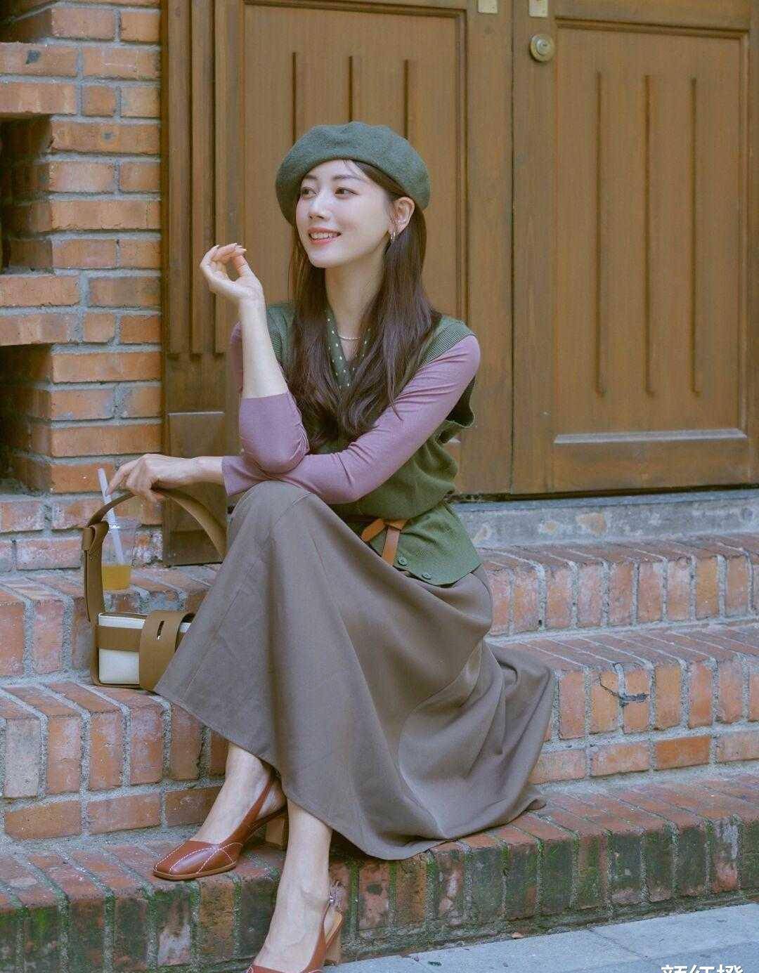 春季不要乱穿衣,试试这些莫兰迪色穿搭,高级洋气又显气质