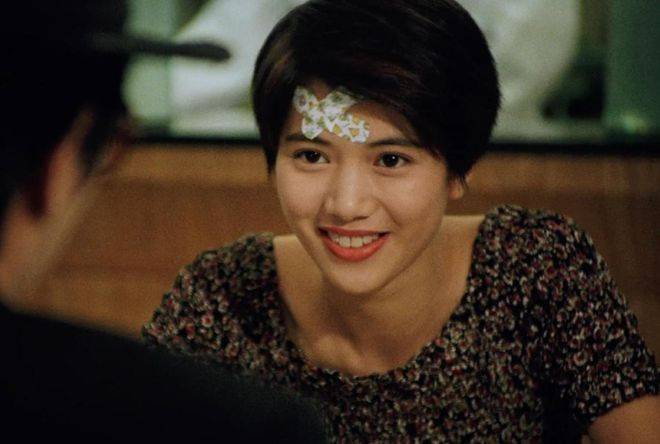 袁咏仪搭档张国荣,刘嘉玲出演《金枝玉叶》,这次出演则让她成为金像奖