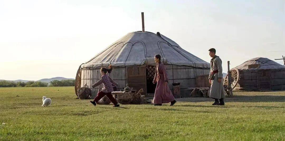 《当代电影》|《海的尽头是草原》:少数民族电影的共同体叙事新探索