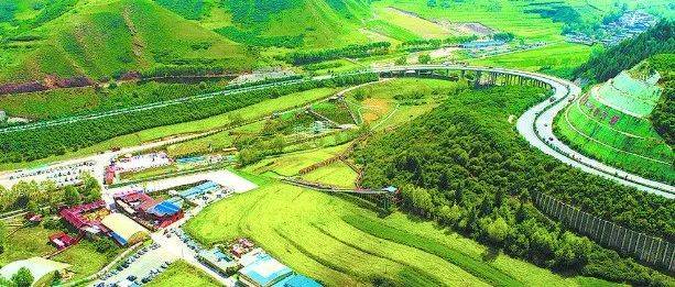 青海日报丨河湟谷地的“平安生态”_绿化_美乡村_沙沟回族乡