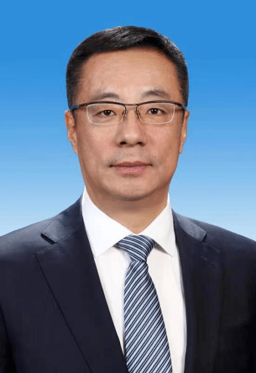 9月5日,杨永胜任中国华录集团有限公司党委副书记,董事,免去其中国