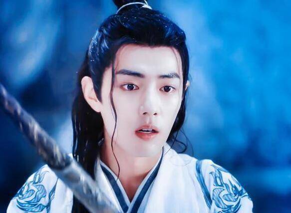 男神一袭白衣,本以为杨洋,肖战够仙了,看到王一博:仙气四溢!