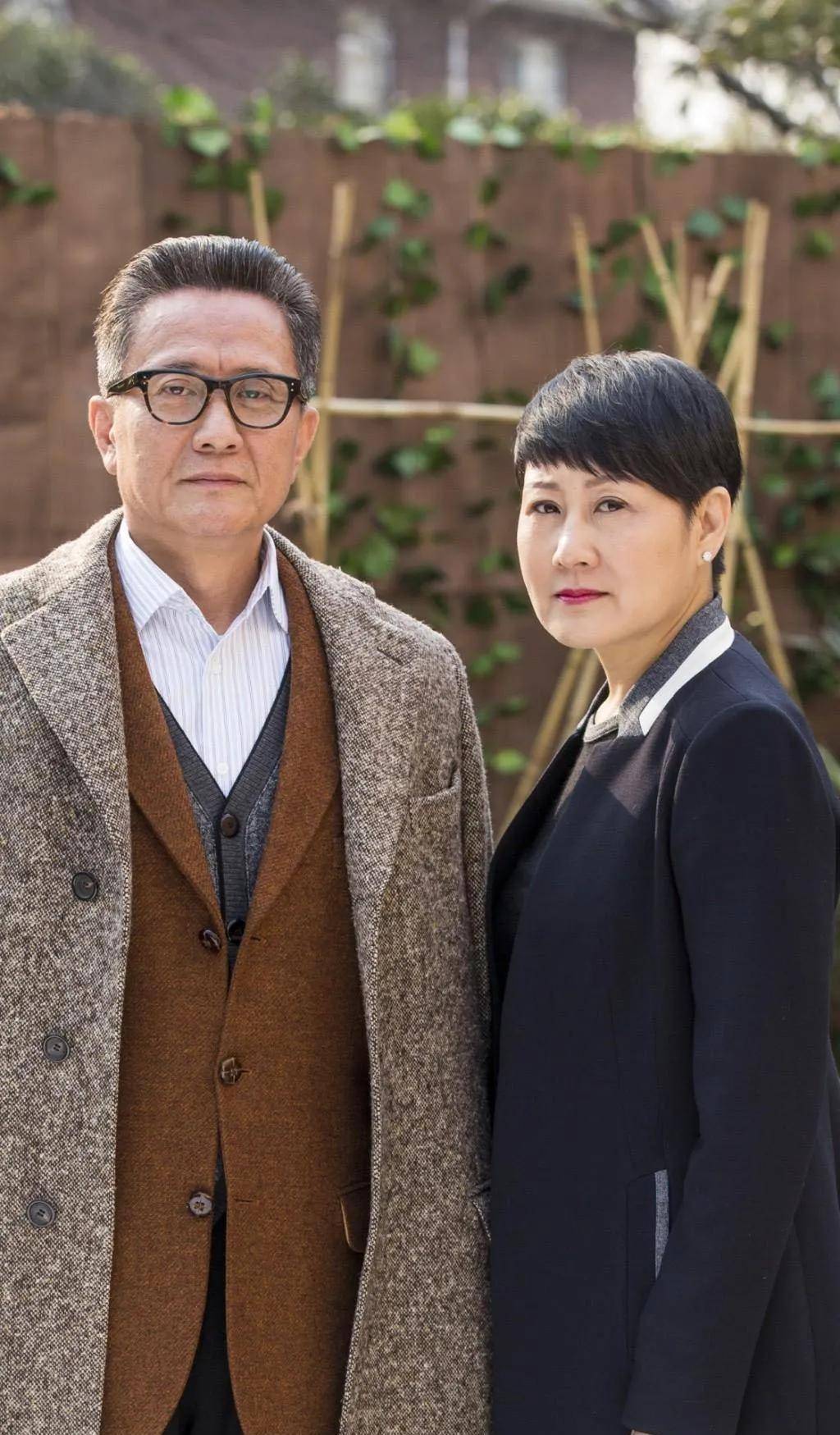 演员张志坚:娶粉丝张萍,在家都听夫人的,66岁依旧很帅_北京发展_老婆