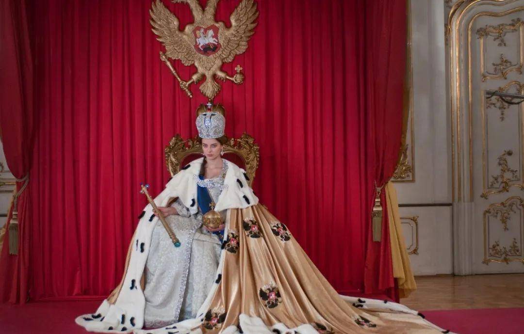 德利涅亲王回答说:"相信我,与穿着靴子