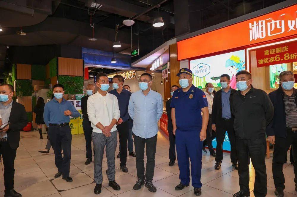 酉阳县委副书记,县长杨通胜带队开展国庆节前消防安全