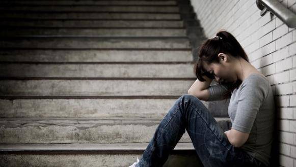 出轨没有后路可退,老公给了一次机会我却不知悔改,最终自作自受_良哥