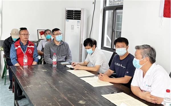 【徐浦中医医院】三林镇"1 2"老街抗疫志愿者工作站结对帮扶项目正式