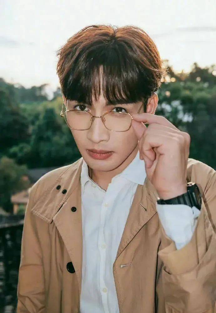 张彬彬 | 《两个人的小森林》会火吗?感情运事业运如何?