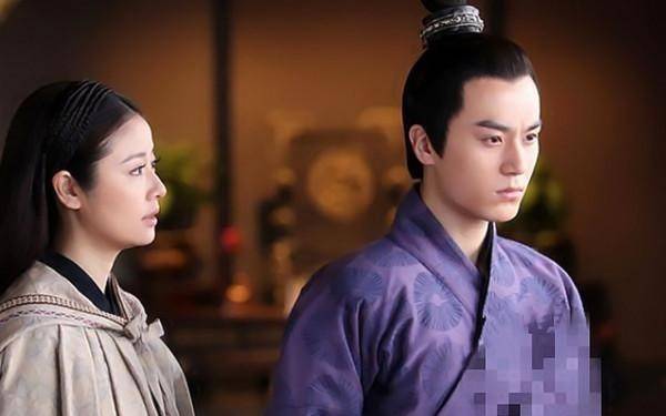 从出道以来,有过不少的影视作品,2009年,出演个人首部电视剧《娘妻》