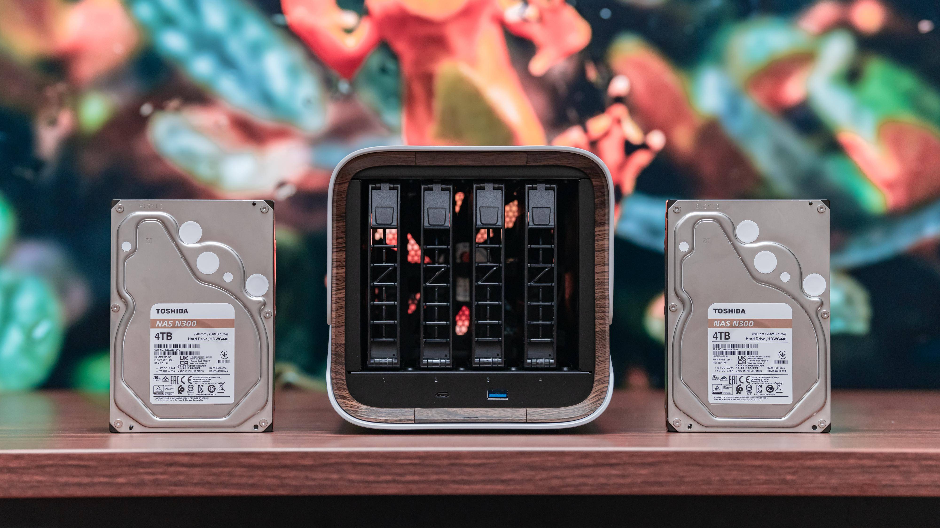 你真的需要 NAS 吗?NAS 专用硬盘贵在哪里?东芝 N300 测评告诉你