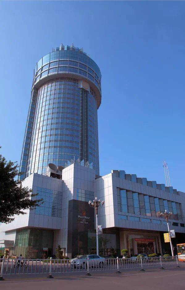 陪伴肇庆人30年的"星大"全新升级,新名字叫._星湖_大酒店_西江