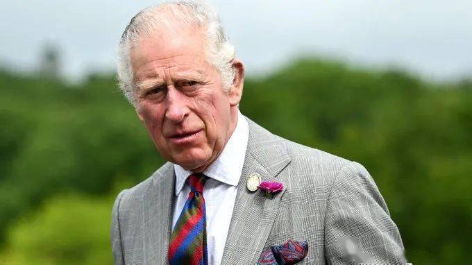 英国国王查尔斯三世硬币设计揭晓!_女王_纪念币_形象