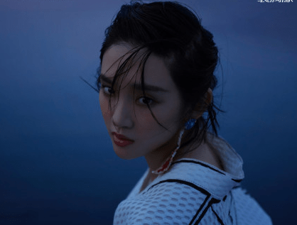 小八卦,王一博易烊千玺,罗云熙,唐艺昕,鞠婧祎,林小宅_因为_团队_市场