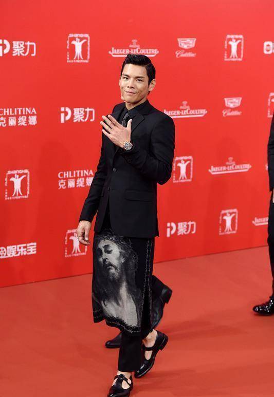 中"最懒"的四位明星,最后一位导演都不敢捧她了_郑伊健_任达华_张智尧