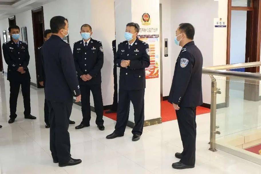 按照市委,市政府及省公安厅系列专项工作部署要求,10月3日上午,副市长