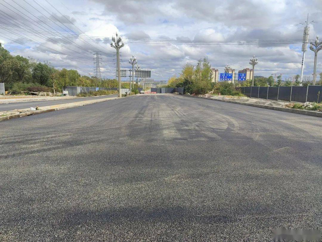 轨道交通s1线出入段线完成沥青路面铺设_施工_防控_疫情