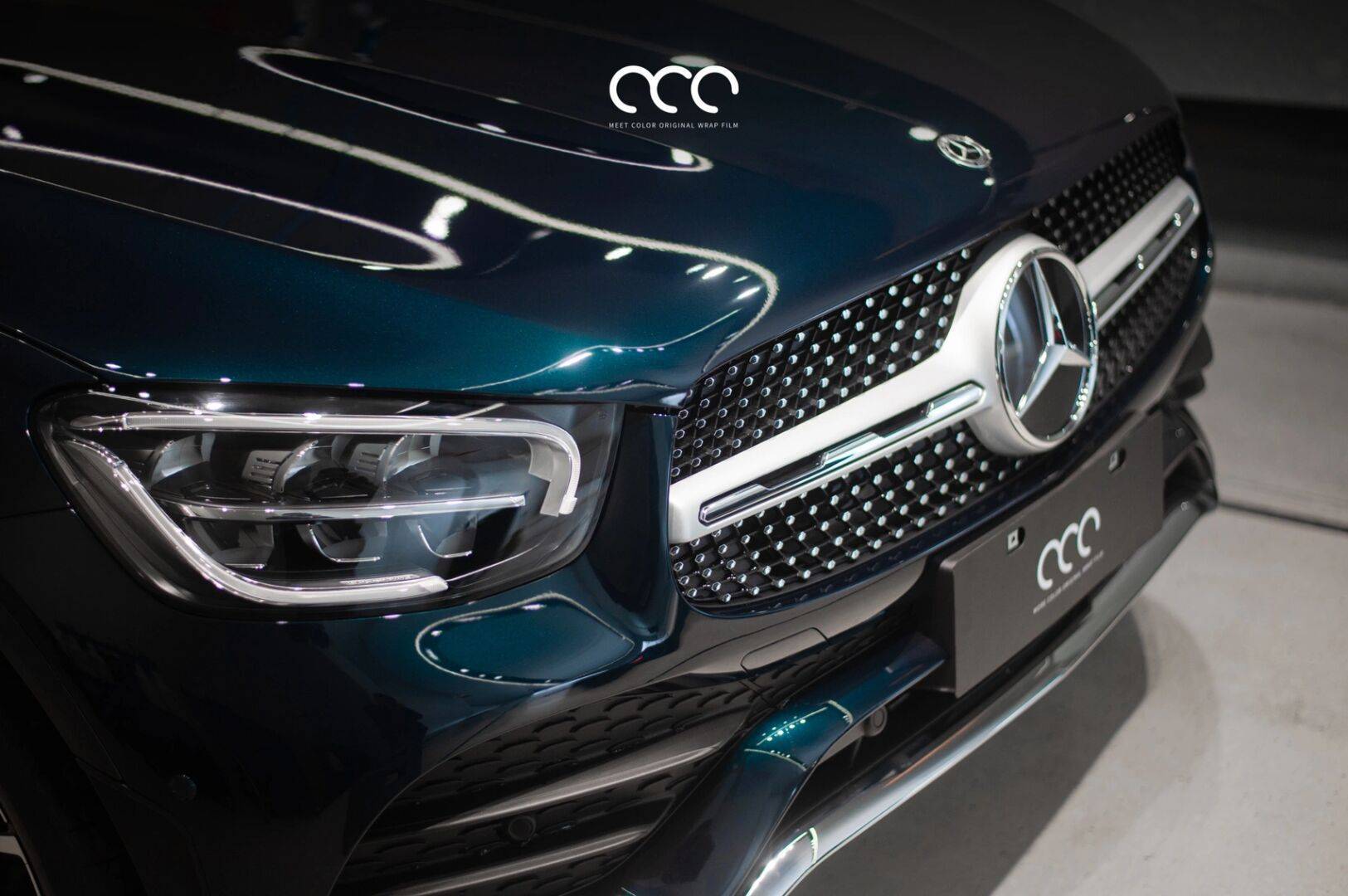 奔驰漫彩改色膜松石绿,似绿又蓝一股浓厚的中式色彩_原厂_中国地区