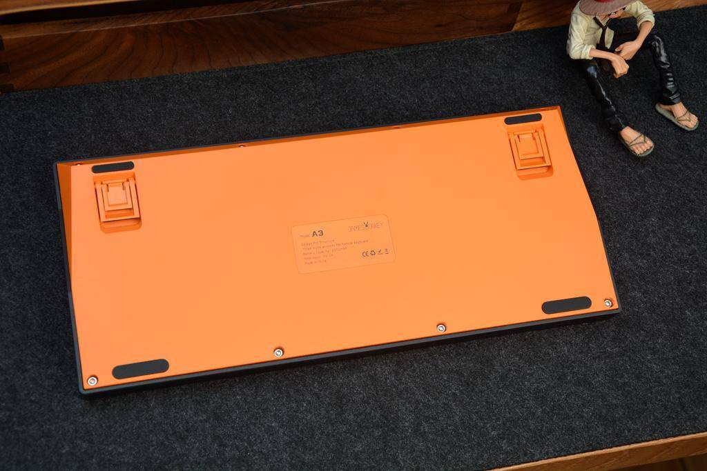 人生第一把客制化键盘就是它了,贱驴A3落日橙客制化套件体验