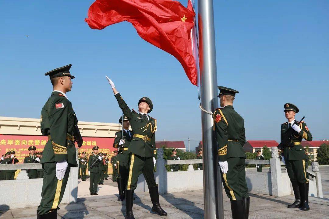 国旗护卫队队员如何炼成?答案在这里_训练_动作_一面