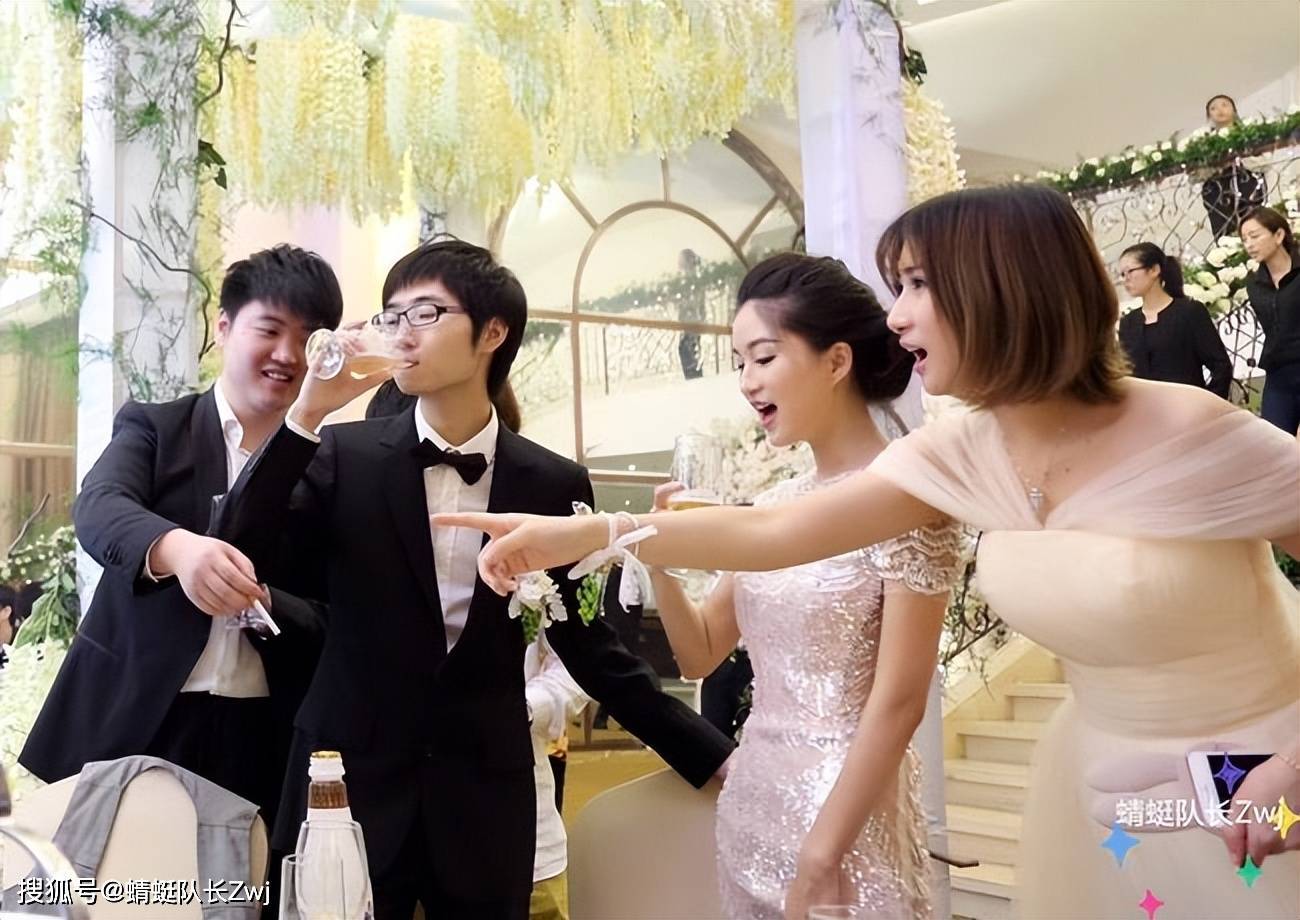 dota2-真就是外人?鲷哥盛赞老陈,转过头却又黑了一波谢彬dd!