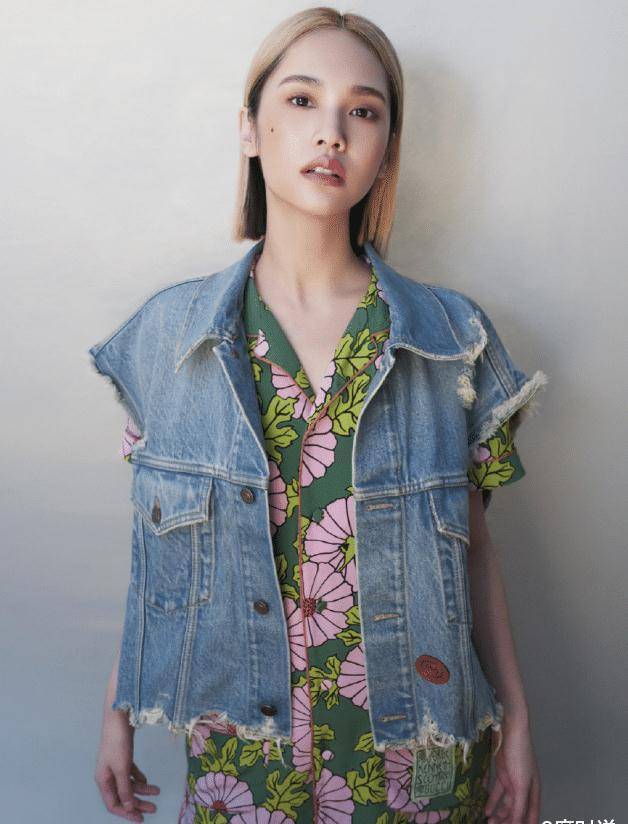 杨丞琳越活越潇洒!