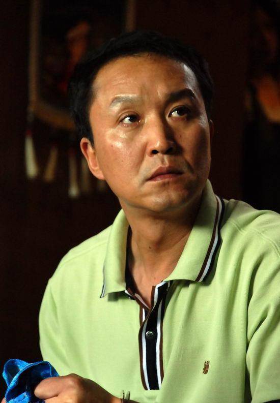 "大叔",年轻时颜值平平无奇,年纪越大反而越有味了_明星_观众_张嘉译