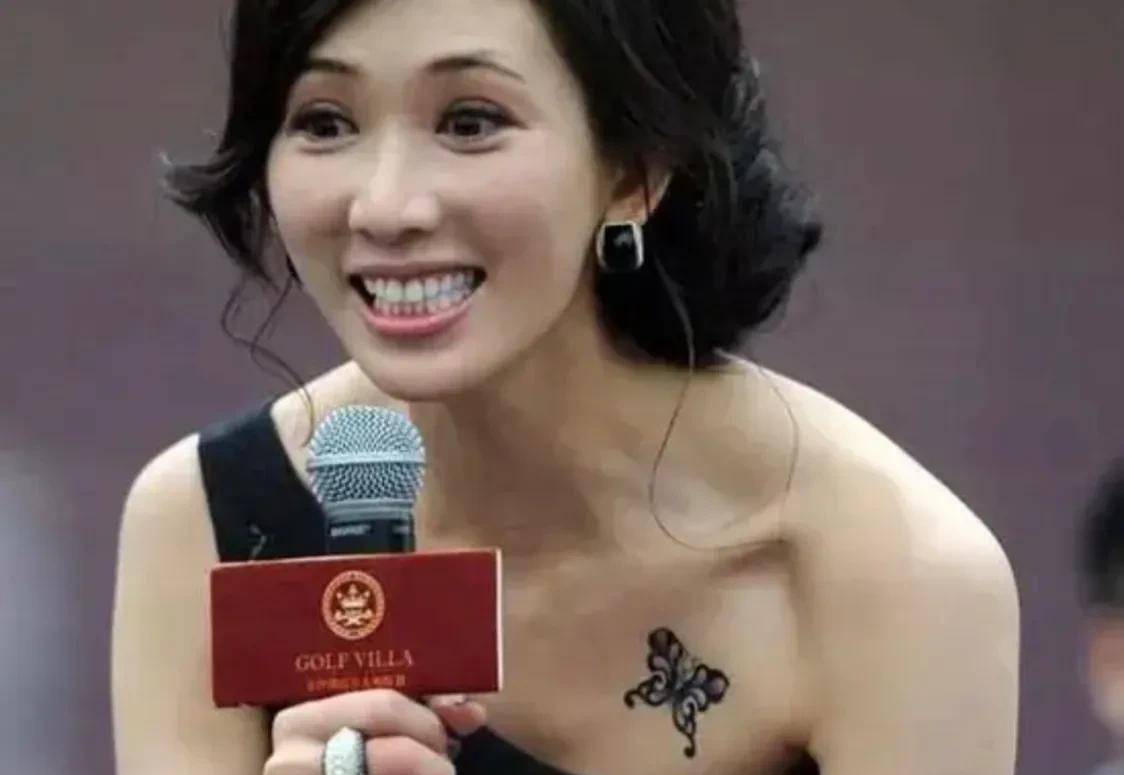 69林志玲69陈乔恩江疏影的后背上有个非常明显的纹身,据网络消息