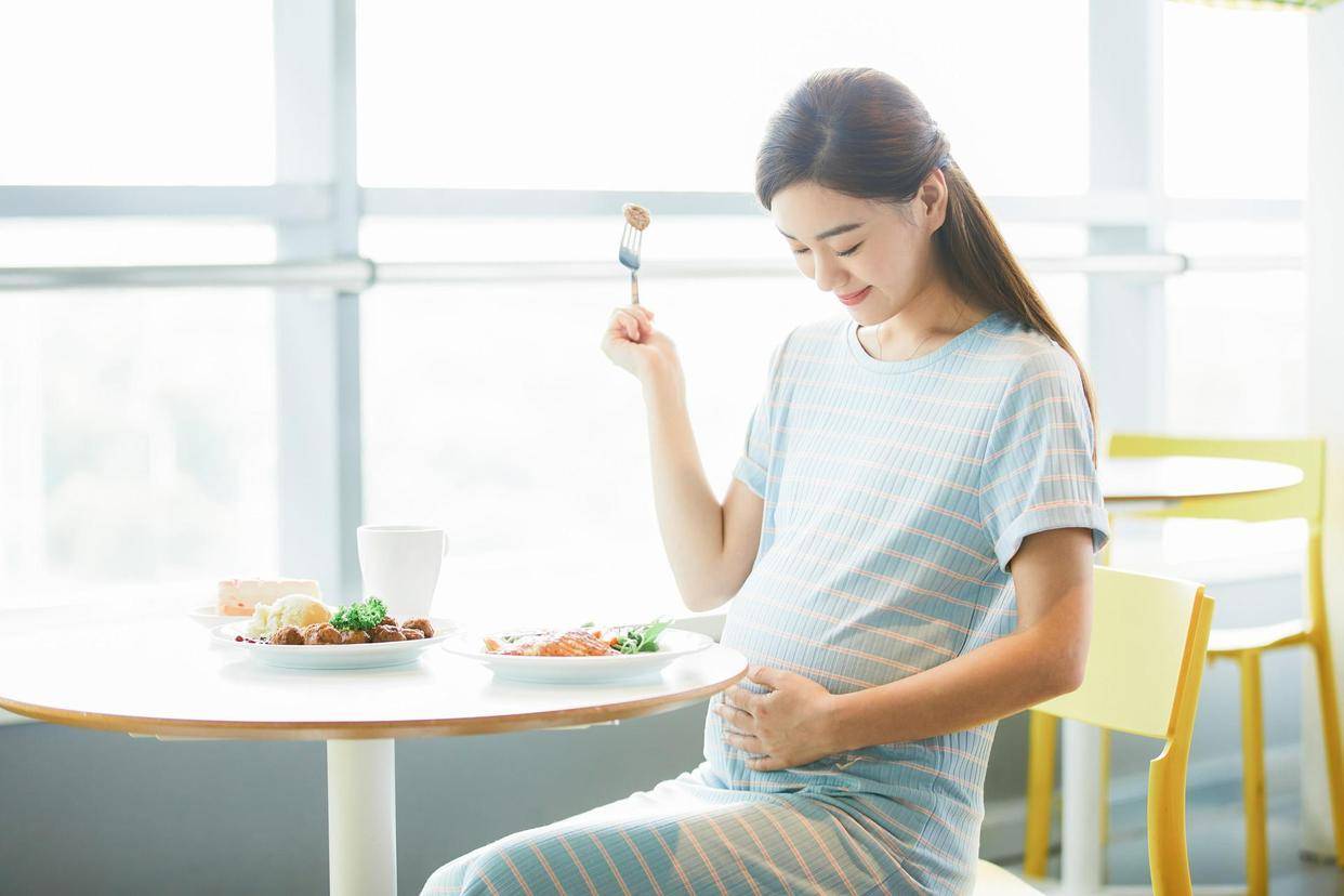 怀孕时,三类食物也不建议吃,妈妈一定要牢记