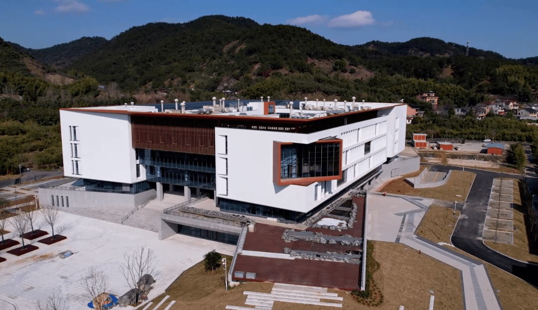 今天,浙江农林大学东湖校区启用20周年,我们一起回眸来时的路!