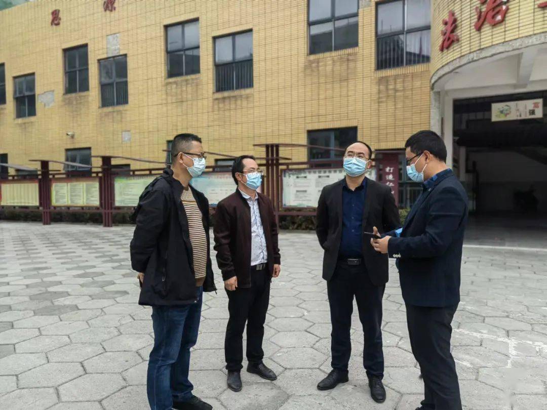 张博竣深入主城区学校督导检查疫情防控和校园安全稳定工作_铜仁_督查