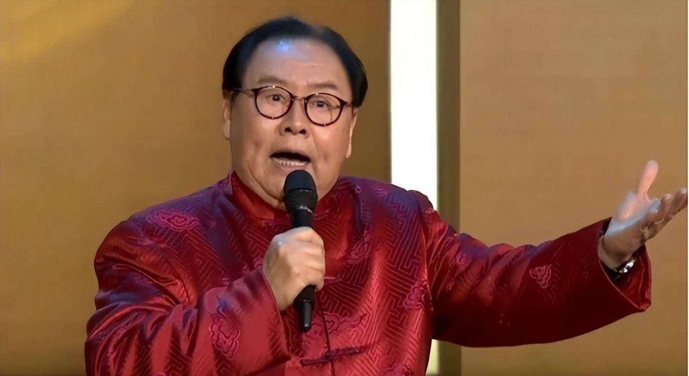 "猪八戒"马德华:现实中嫁给了"嫦娥",50年恋爱未有绯闻_角色_父亲