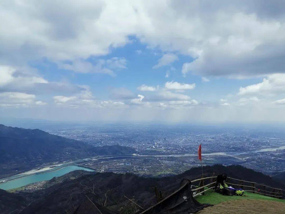 【国庆节|两日游】"云华山"都江堰的360观景台,登顶俯瞰紫坪铺_活动
