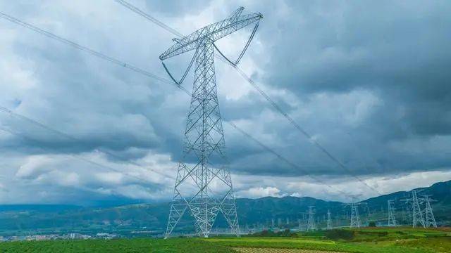 我国西南首个1000kv特高压交流输变电工程开工_电网_施工_建设