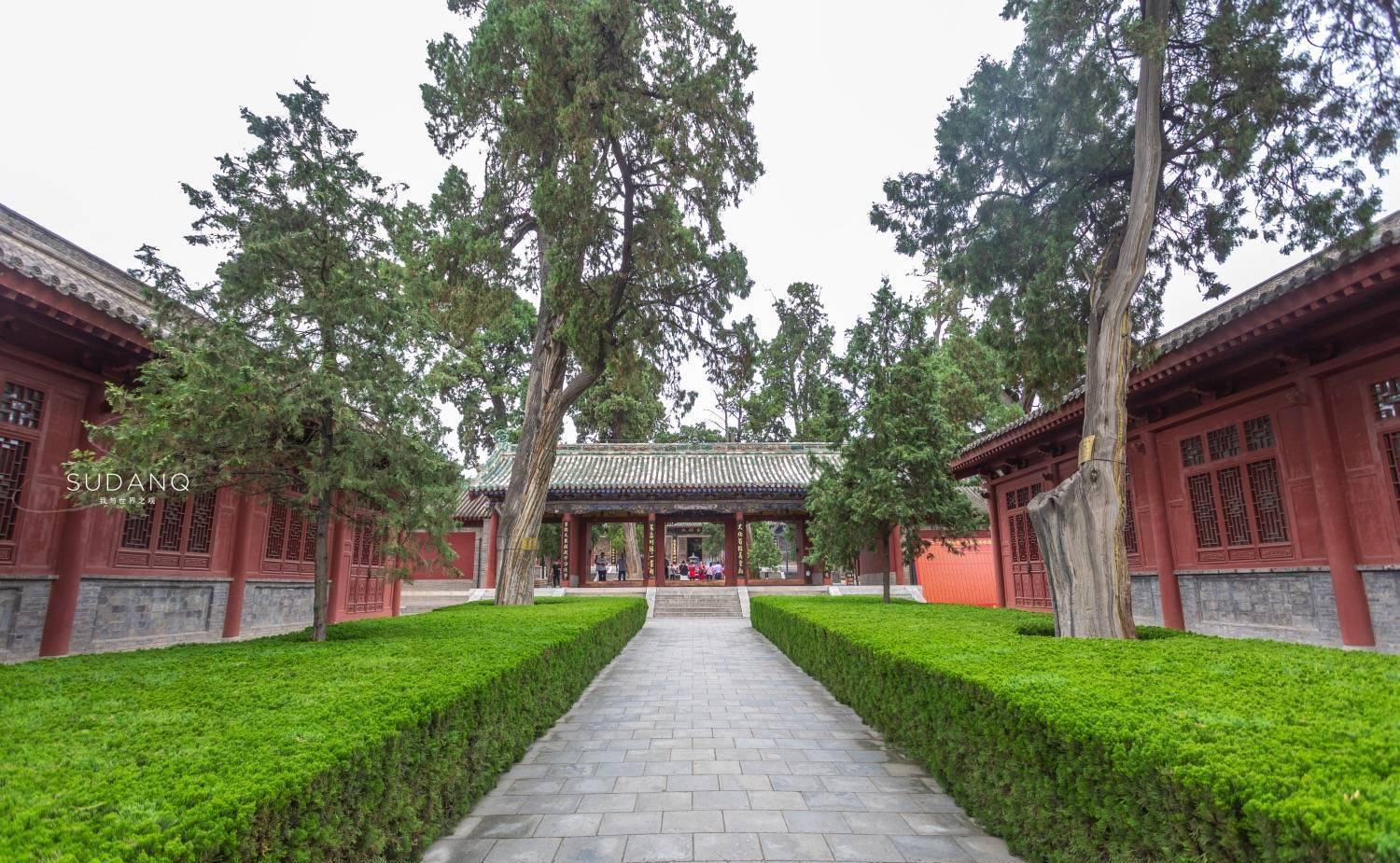 甘肃这个地方很多人没去过，藏有明代伏羲庙，其规模为国内最大