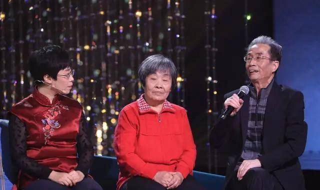 河北承德的才女蒙曼,竟然理解错"旧时王谢堂前燕",错误太低级_刘禹锡