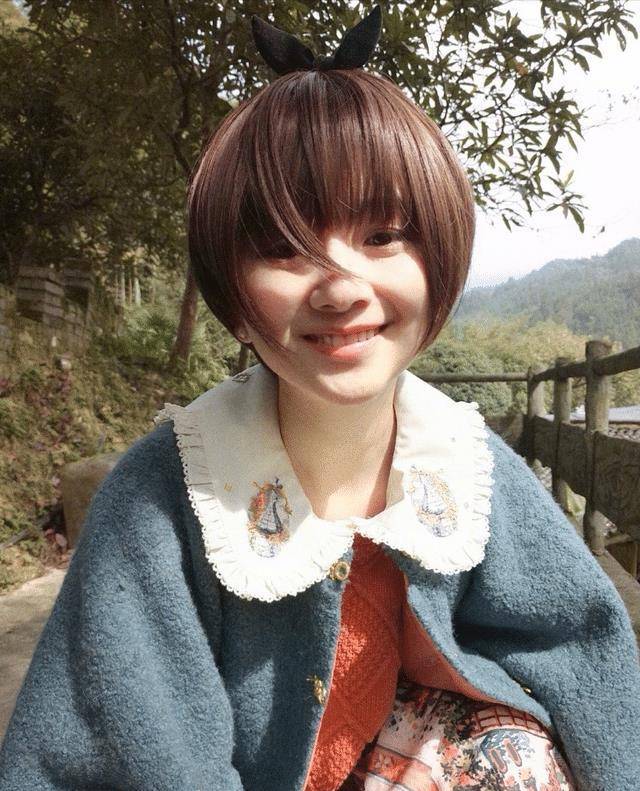 《长歌行》作者夏达颜值堪比明星,曾被称为最美舞台观众,如今40岁美成