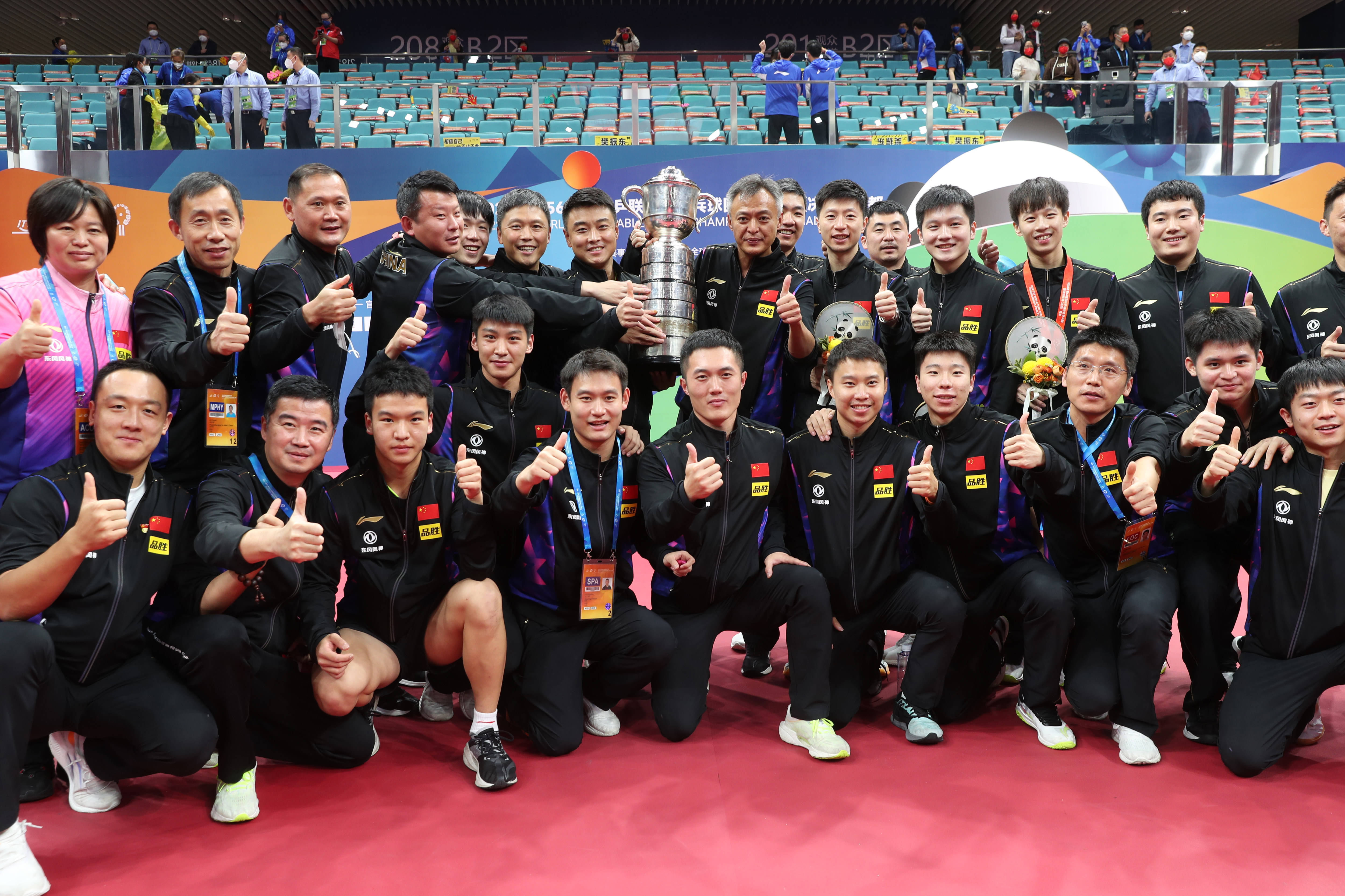 乒乓球——世乒赛团体赛男子决赛:中国队夺冠