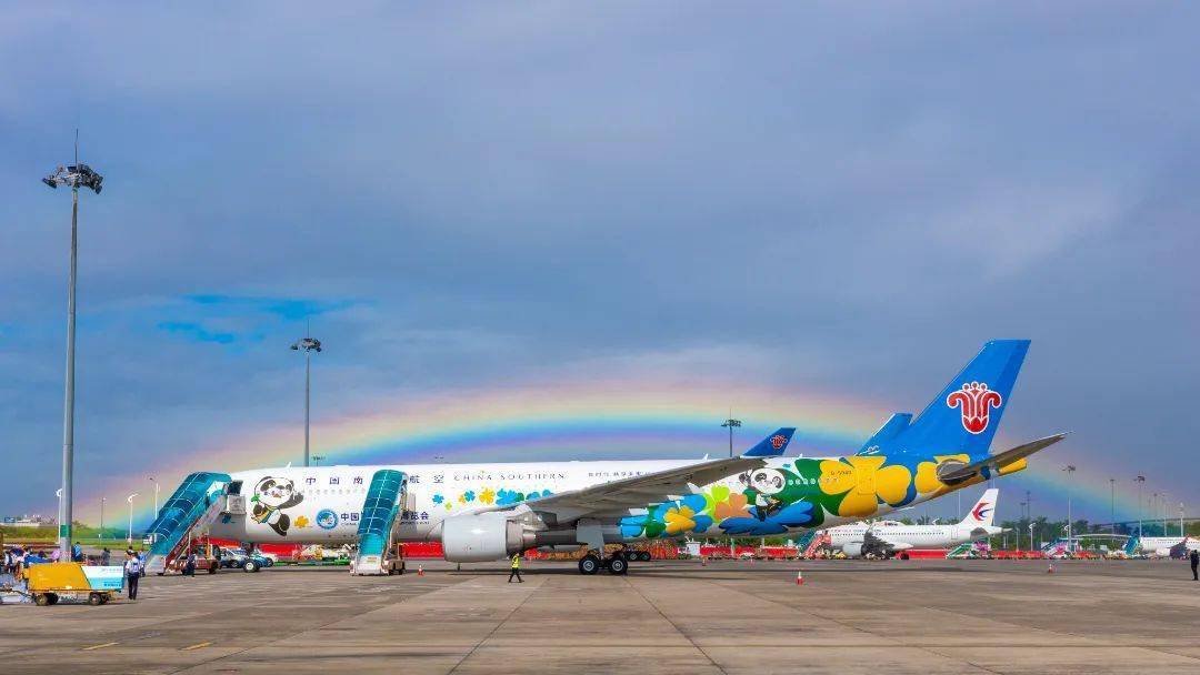 2018年12月15日,全球第787架波音787飞机交付南航.