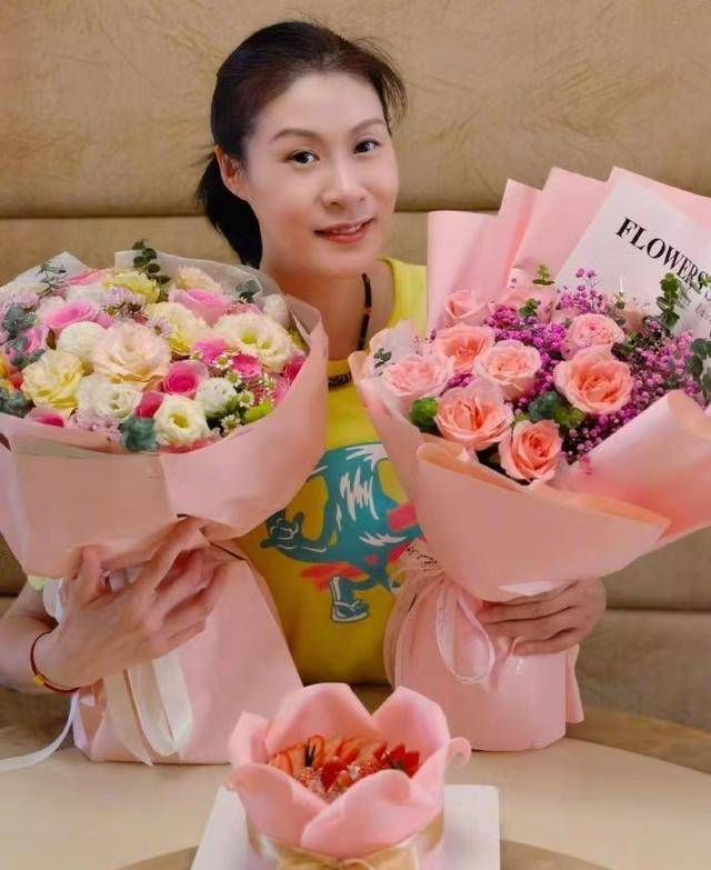 排球女神赵蕊蕊:退役后转型当作家,41岁仍单身,背后原因很无奈_男性