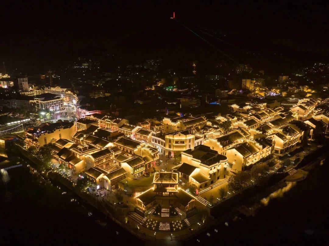 夜幕下的洪江区到底有多美?跟随航拍来体验_洪江古商城_码头_项目