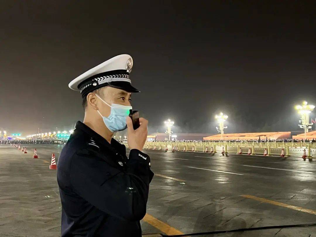 北京市交管局中心区交通支队支队长,"最帅交警"孟昆玉从警20年来,岗位