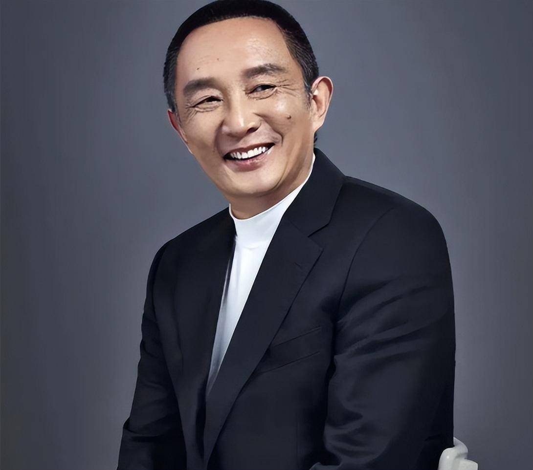 张黎:曾经历多段婚姻,对痴呆的母亲十分孝顺