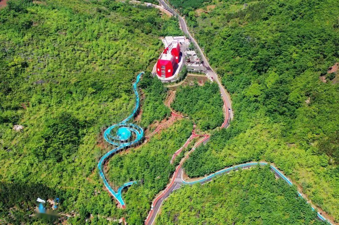 国旅带你打卡 醉美欧家梯田,万山朝王国家石漠公园>128元 61 连南