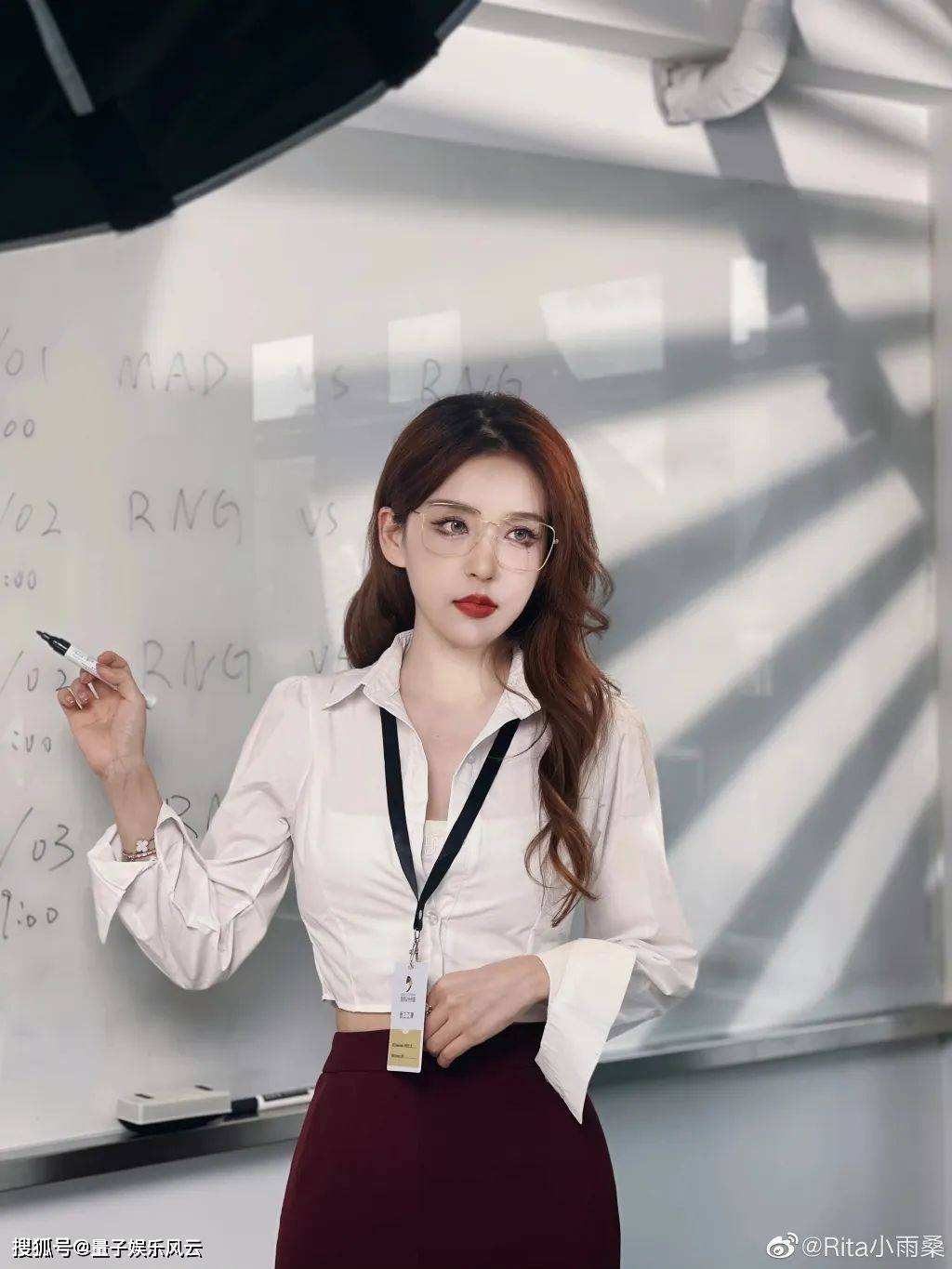 "rita"有颜有身材有实力,同时对待粉丝还这样好,也难怪众多的网友都