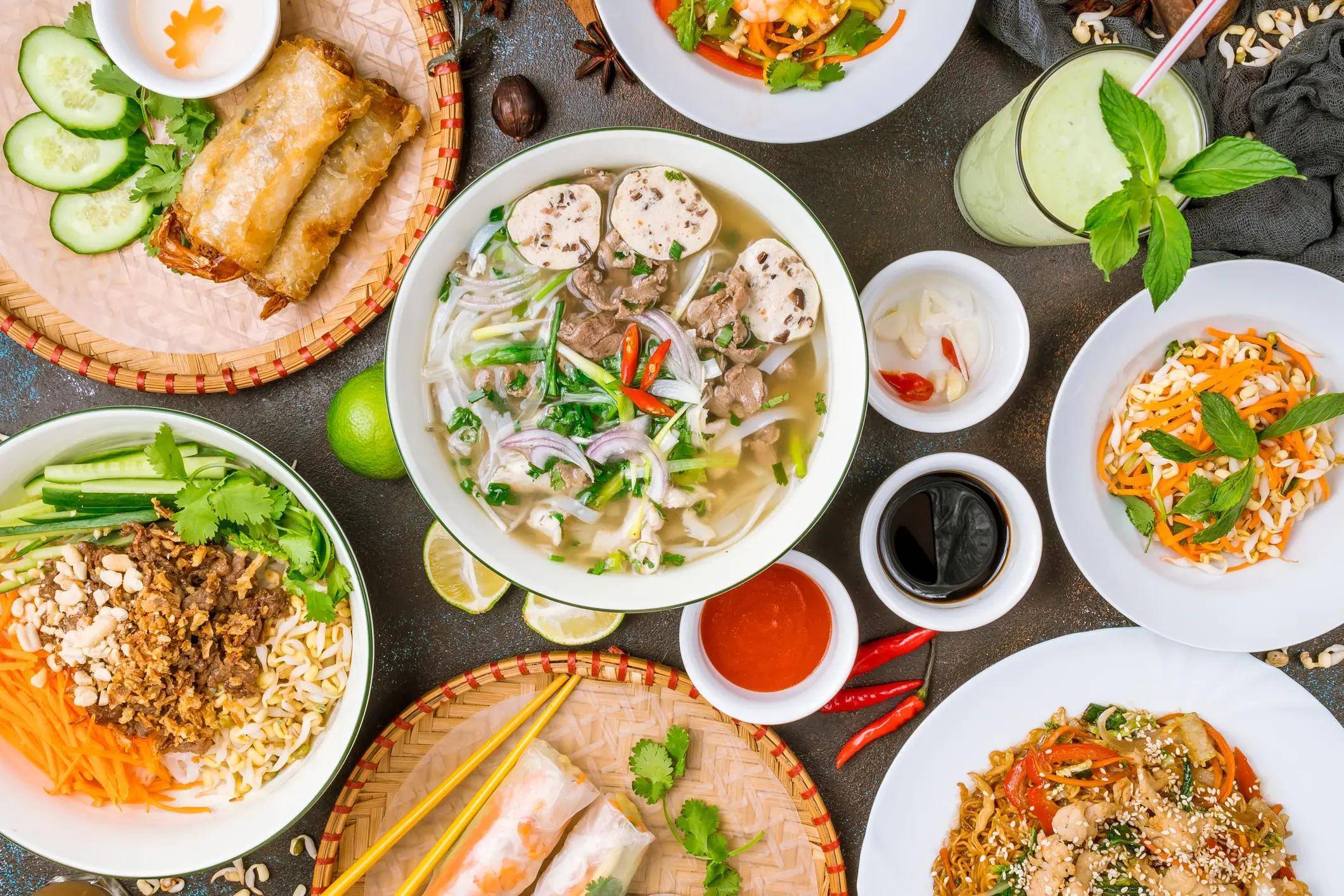 越南有哪些特色美食值得推荐？ - 知乎